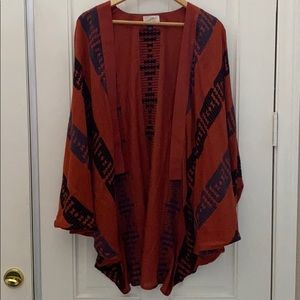 UNIVERSAL THREAD KIMONO WITH EMBROIDERY